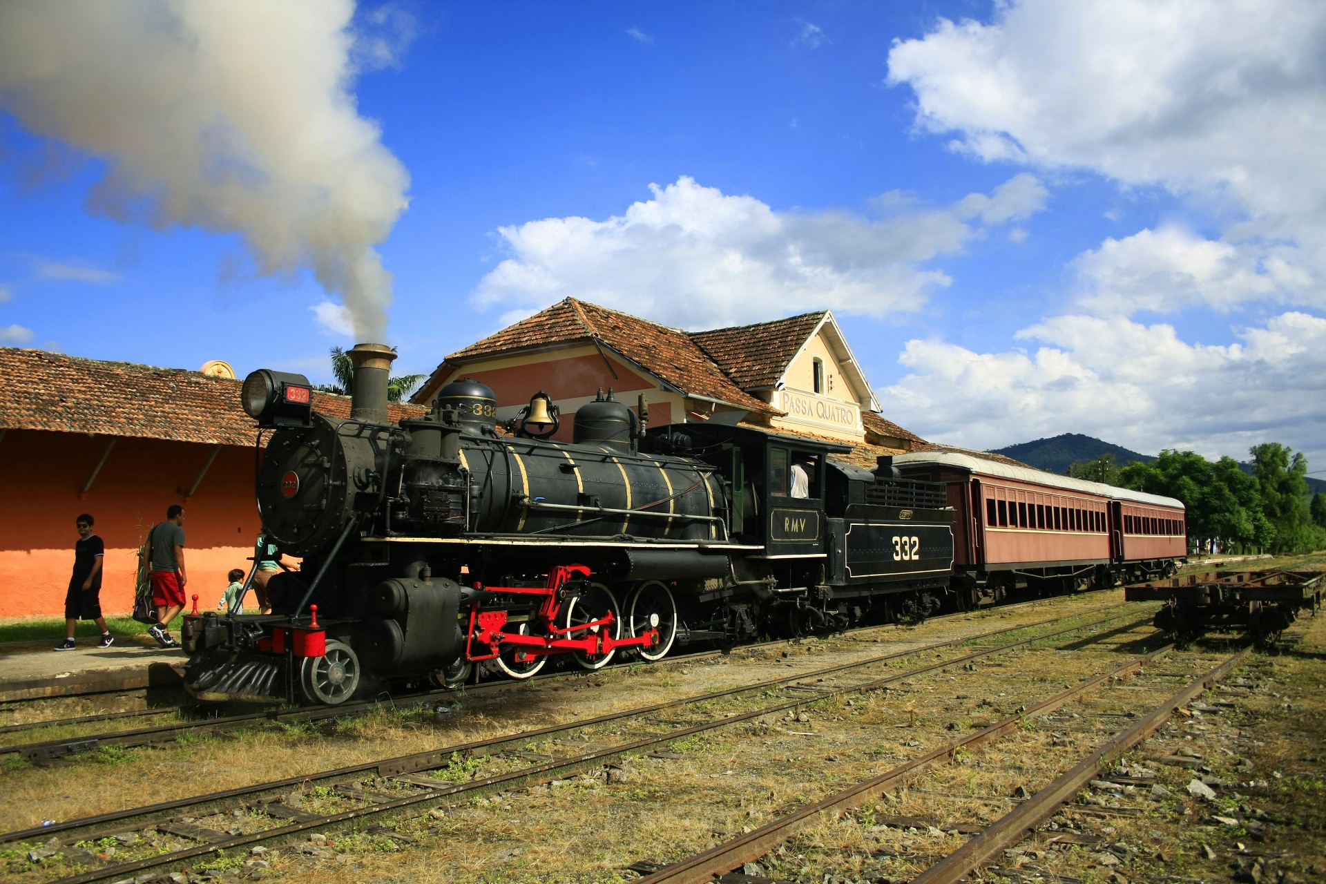 1514293162WrZPYlnF3Y