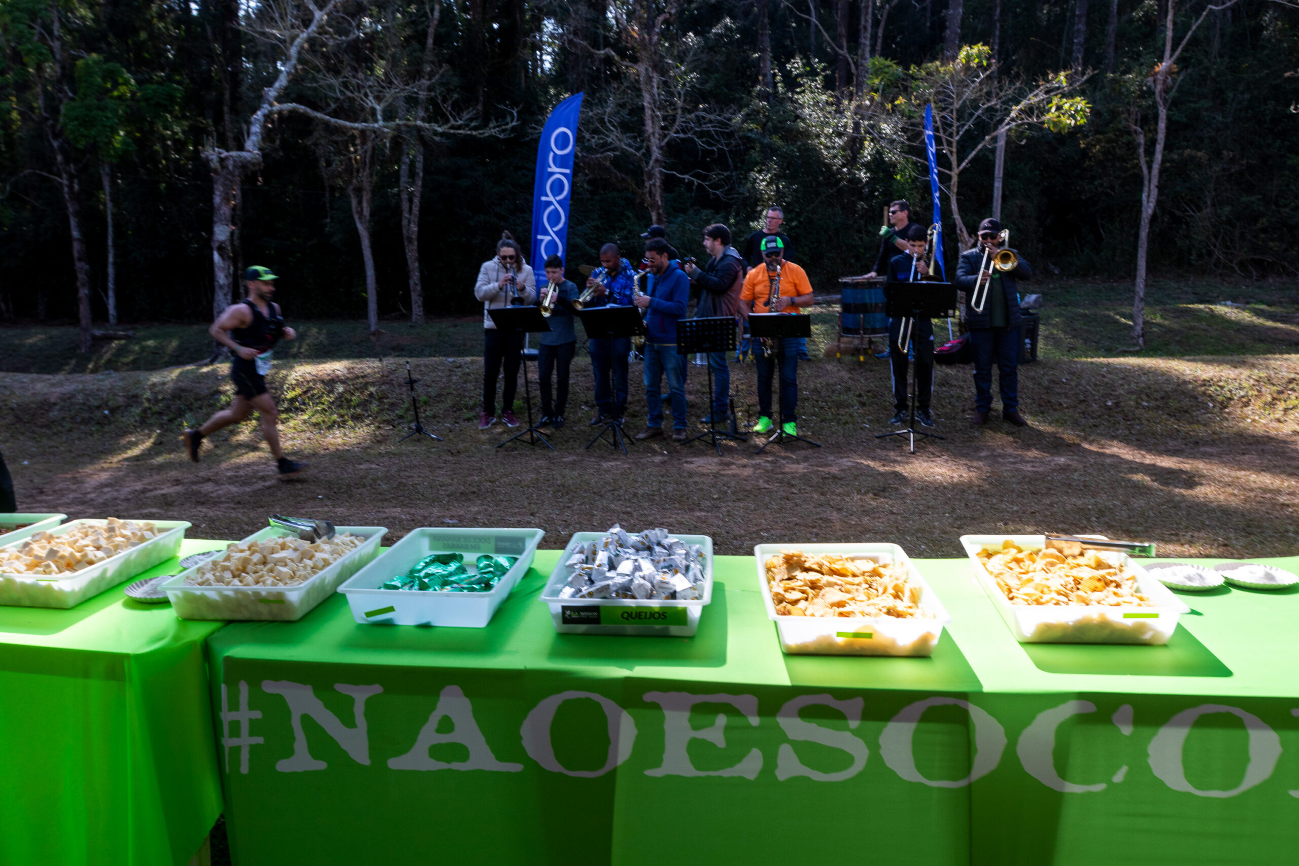 LMB25-WT-1208-3_WT-3594